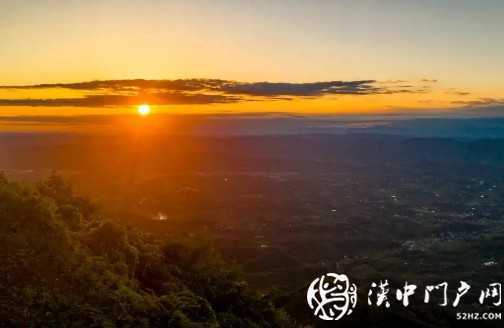 西鄉(xiāng)· 彩霞飄 夕陽紅！