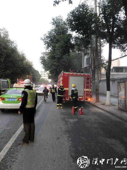 巡邏路上遇起火，漢中交警全力協助消防人員撲滅火情