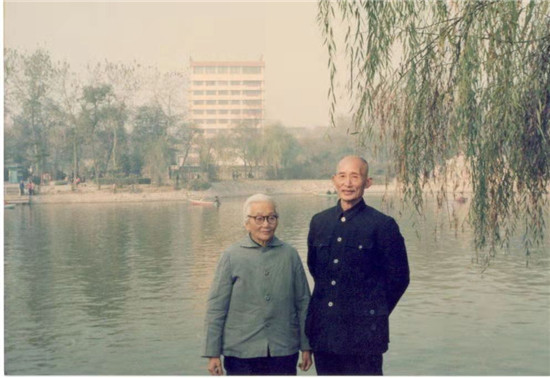 李振峰：漢中賢達——黎民覺