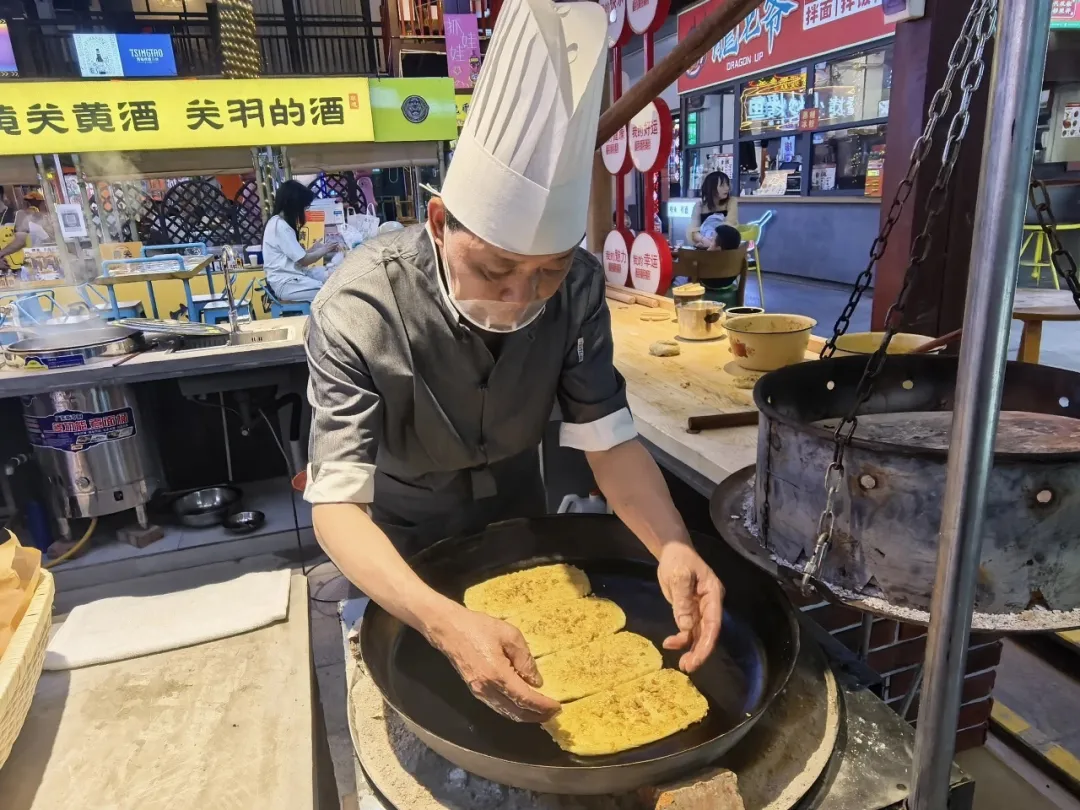 客流增長245%！漢中五一“夜經濟”爆火